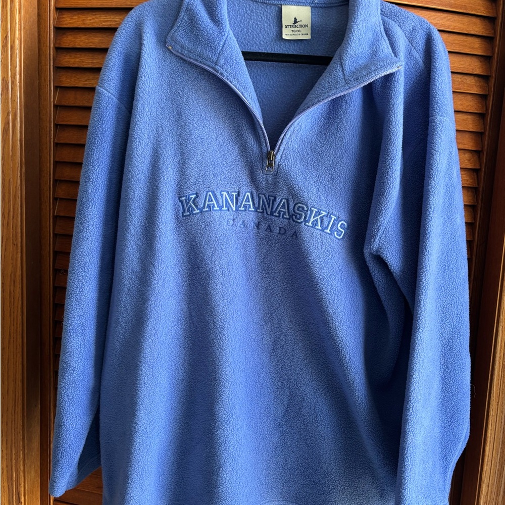Blue Kananaskis Canada Fleece Pullover